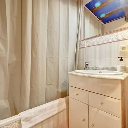Apartament Casa Ana Mari II By Clabao Pampeluna Zewnętrze zdjęcie